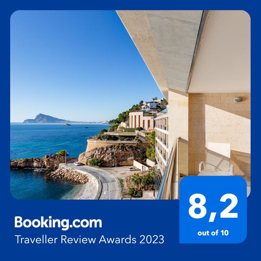 1St Line Mascarat Beach - Solarium Terrace & Pool 알테아 외부 사진